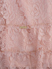 Sukienka z pastelowej koronki Honorata I, zwiewna kreacja z falbaną