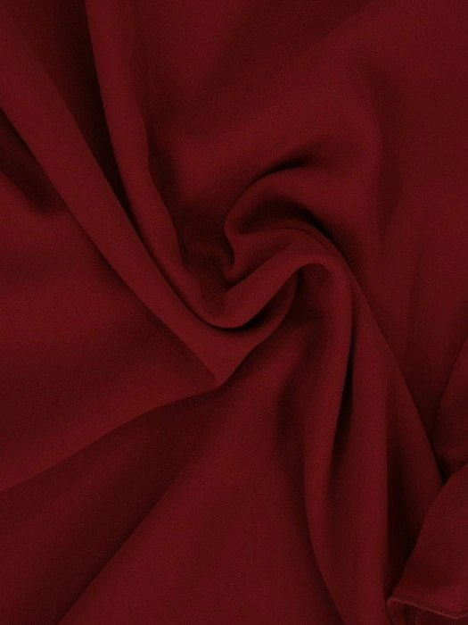 Bordowa elegancka sukienka trapezowa midi z żabotem – swobodny fason z dekoracyjnym wiązaniem 18287