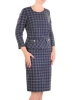 Elegancka granatowa sukienka midi w kratę – prosty fason z ozdobną baskinką i rękawem 3/4 33886