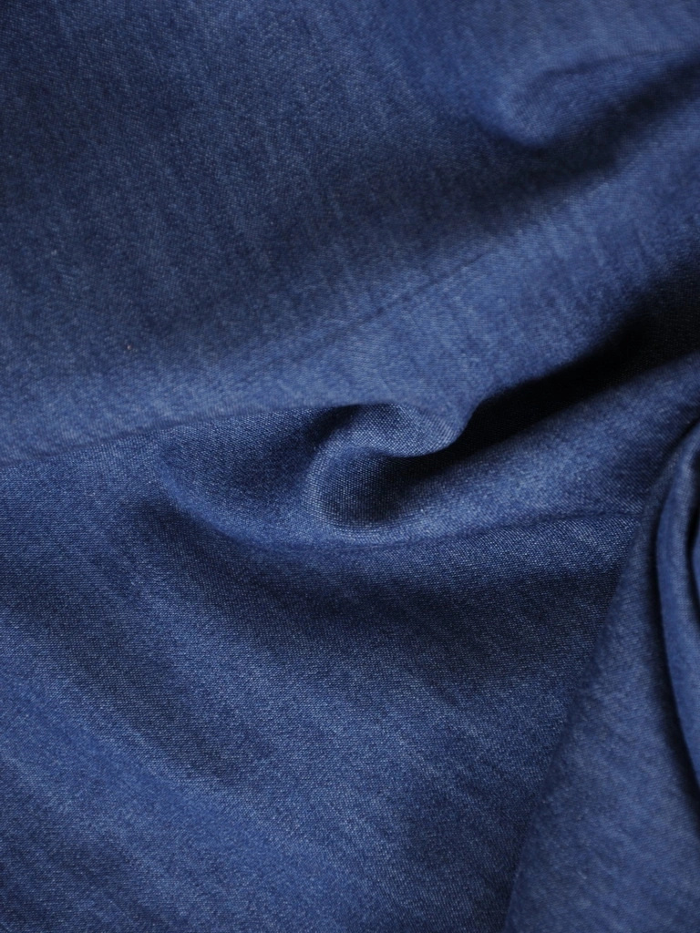 Granatowe klasyczne spodnie wide leg z gumką w pasie – elegancko modelujące sylwetkę na co dzień 38261