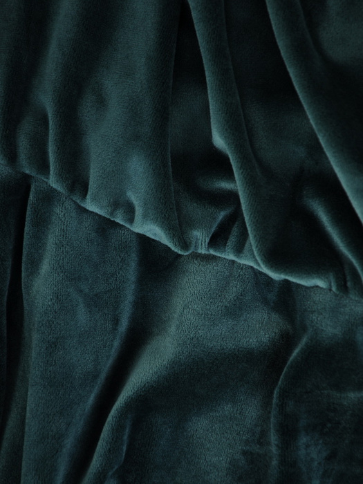 Rozkloszowana sukienka welurowa, zielona kreacja kopertowa 32011