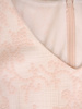 Elegancka, prosta sukienka z żakardowej tkaniny 32818