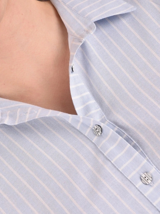 Elegancka bawełniana koszula w paski o prostym kroju – stylowy model z rękawem 3/4 41771
