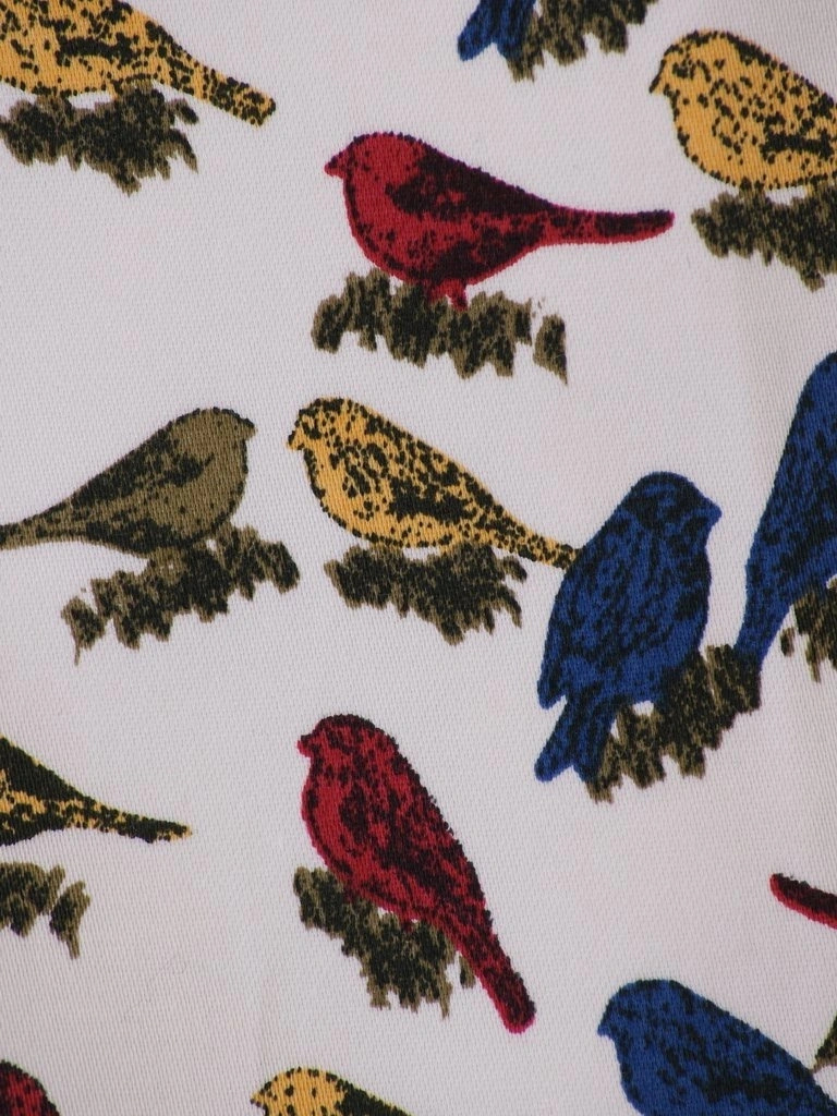Oliwkowa sukienka bawełniana w zwierzęcy print – prosty fason wysmuklający sylwetkę 6448