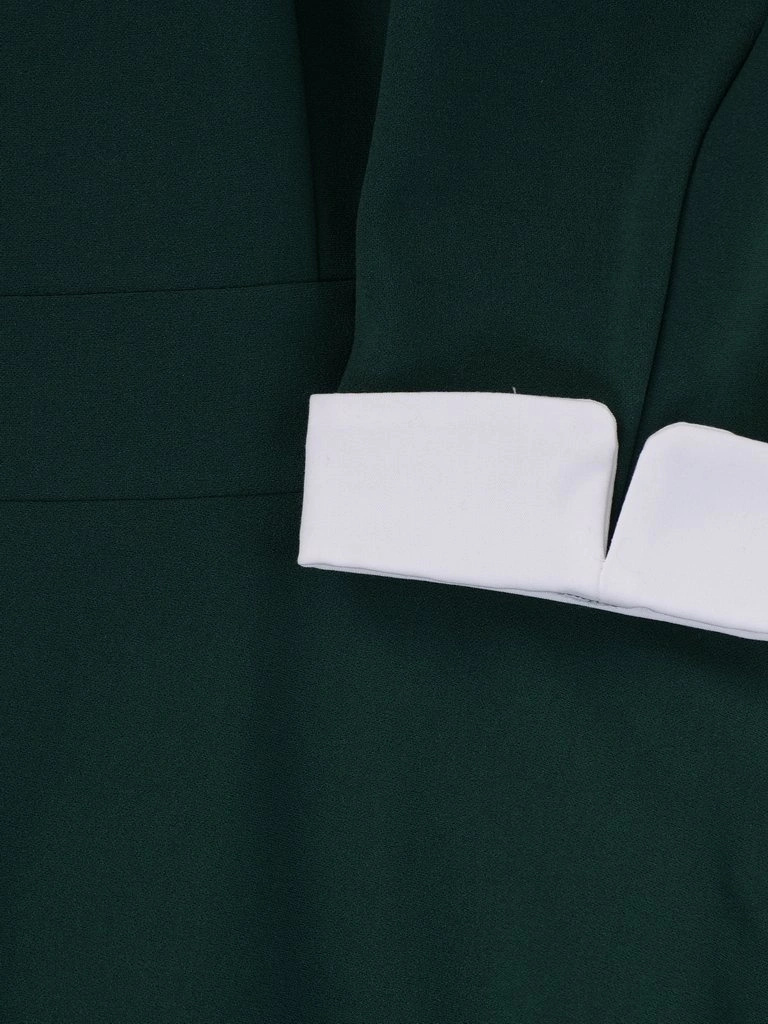 Elegancka zielona sukienka rozkloszowana midi z kołnierzykiem – fason modelujący talię z rękawem 3/4 14729