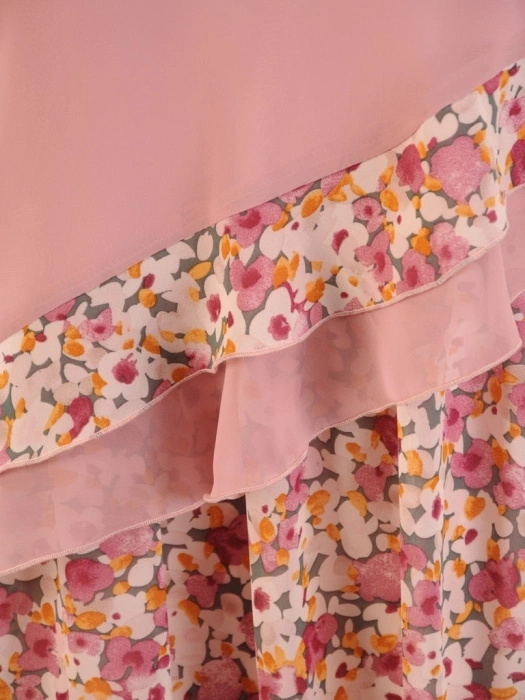 Elegancka sukienka trapezowa midi w kwiaty – lekki fason pięknie modelujący figurę 33305