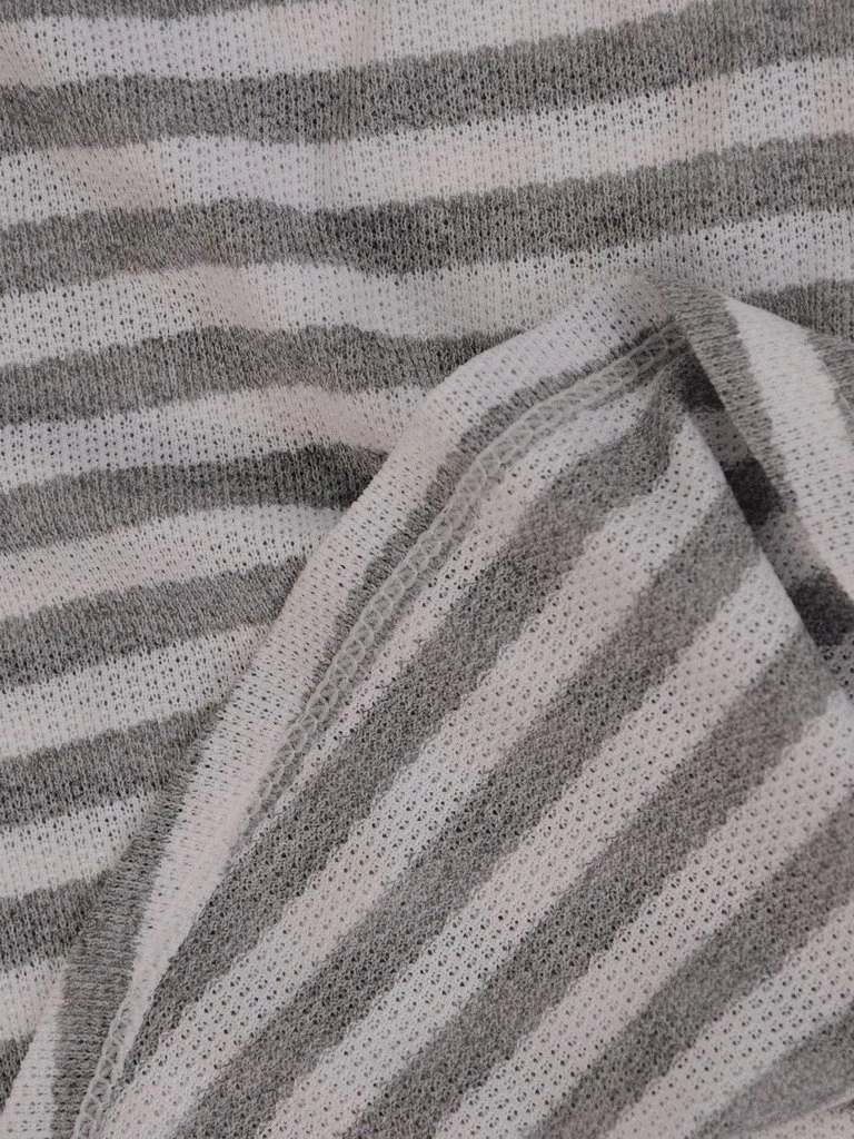 Wizytowa bluzka damska w paski – prosty, wygodny fason ze stójką i guzikami 12672
