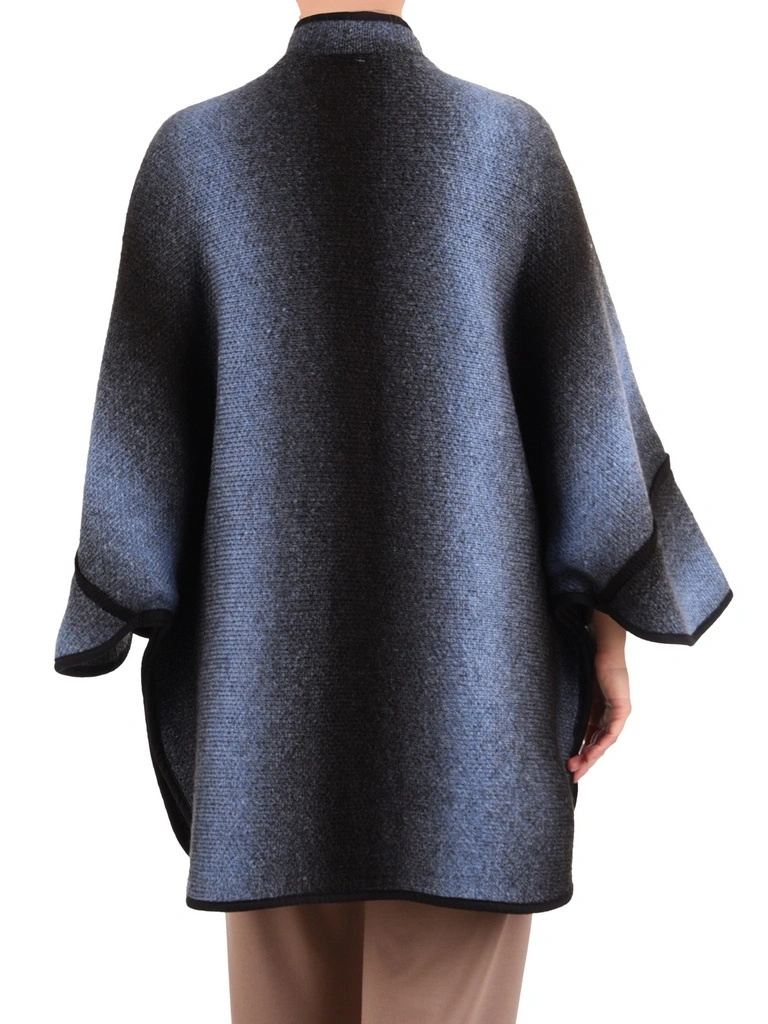 Elegancki granatowy sweter z kieszeniami – luźny fason ze stójką idealny na jesień 42179