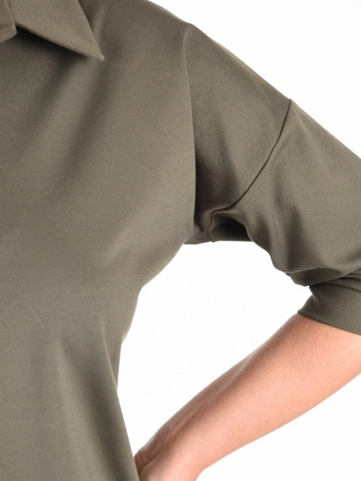 Elegancki komplet damski ze spodniami khaki – wiskozowy prosty krój z kołnierzykiem i gumą w pasie 42595