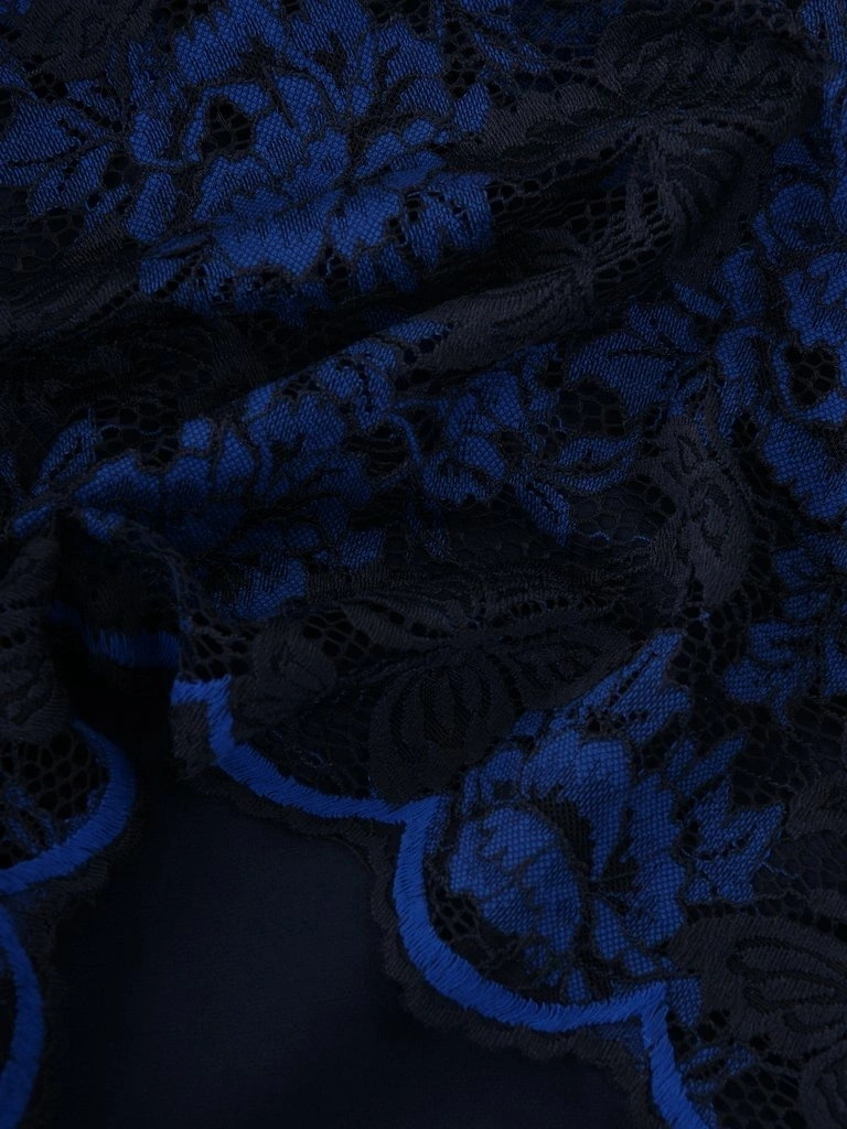 Dopasowana granatowa sukienka ołówkowa w kwiaty – wysmuklające wstawki optycznie zwężające talię 14187