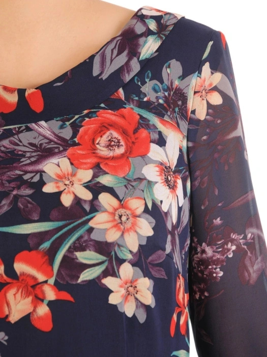Wizytowa sukienka rozkloszowana w kwiaty z rękawem 3/4 – elegancki dekolt w łódkę i tuszujące kontrafałdy 34243