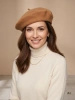Elegancki beret damski wełniany musztardowy – francuski fason z antenką chroniący przed chłodem 40883