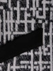 Stylowa marynarka damska plus size w geometryczny print – maskujący biodra fason z dekoltem łódka 18404