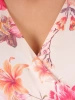 Beżowa rozkloszowana sukienka maxi w kwiaty – kopertowy krój z wiązaniem modelujący sylwetkę 38196