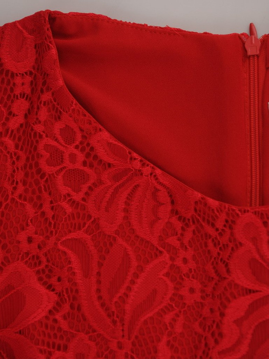 Sukienka damska 17156, elegancka kreacja z tkaniny i koronki.