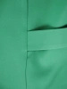 Elegancka garsonka damska na wesele w odcieniach zieleni – rozkloszowany fason tuszujący biodra 39632
