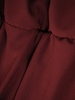 Długa bordowa sukienka z szyfonu, kreacja z ozdobnym rozcięciem 31150