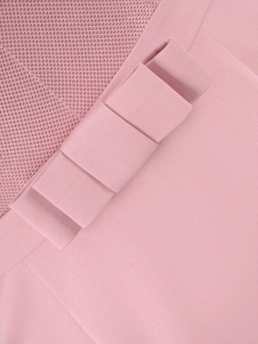 Suknia wieczorowa maxi brudny róż o kroju syrenki – kobiecy fason z paskiem modelującym sylwetkę 39502