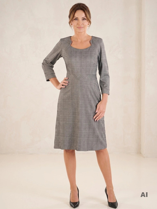 Elegancka sukienka biurowa midi w kratę rozkloszowana – kobiecy fason z rękawem 3/4 33905