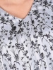 Elegancka sukienka trapezowa w kwiaty midi – maskujący krój zapewniający swobodę 41853
