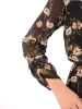Elegancka długa sukienka w kwiaty z rękawem 3/4 – wysmuklający, kopertowy fason z baskinką 30502