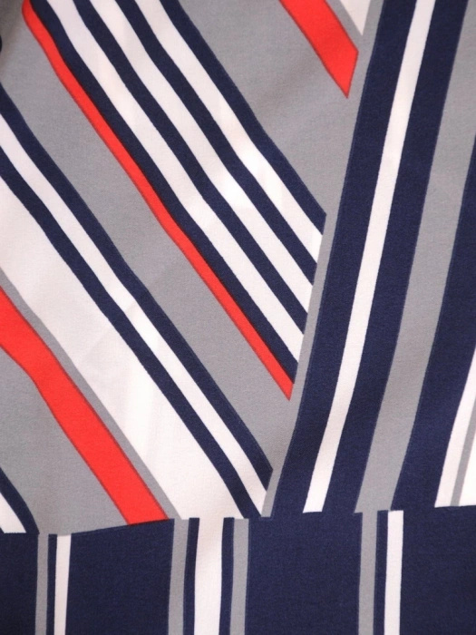 Elegancka bluzka wizytowa bawełniana w geometryczny wzór – prosty krój z rękawem 3/4 31776
