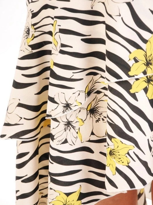 Elegancka sukienka midi w zwierzęcy print – asymetryczny fason syrenki pięknie podkreślający figurę 29517