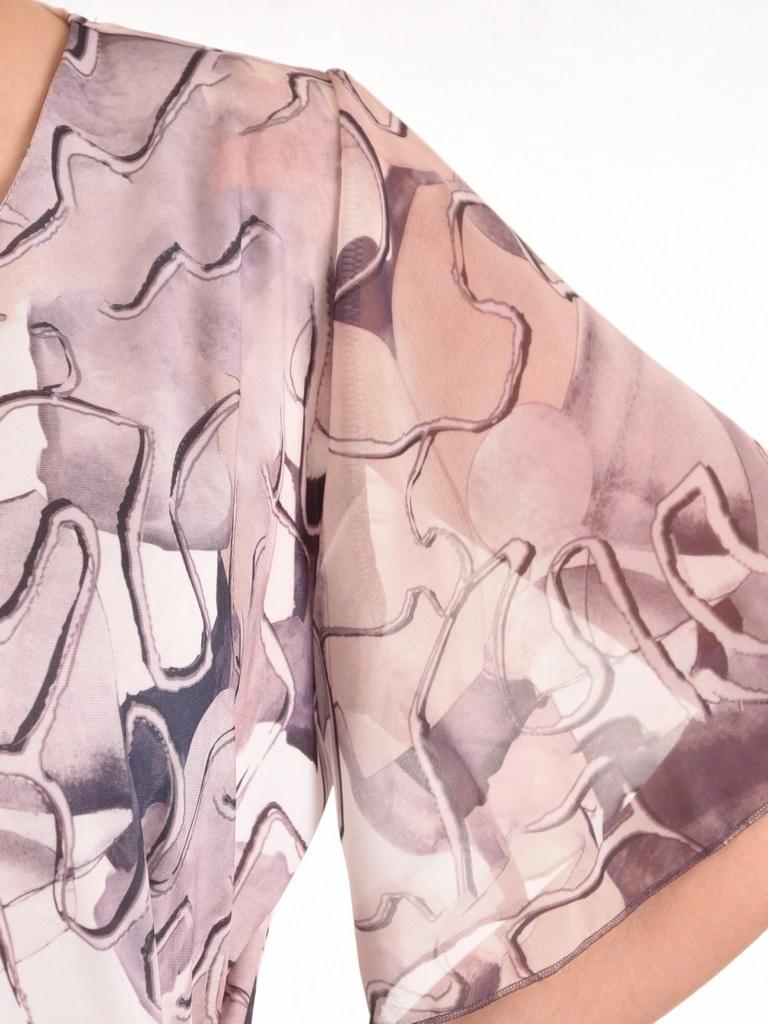 Elegancka bluzka wizytowa z wiskozy – prosty krój z efektownym wiązaniem w pasie 41824
