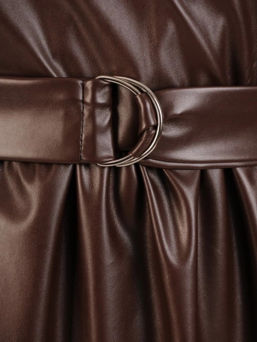 Elegancka brązowa sukienka do kolan z rękawem 3/4 – rozkloszowany krój z paseczkiem w talii 27825