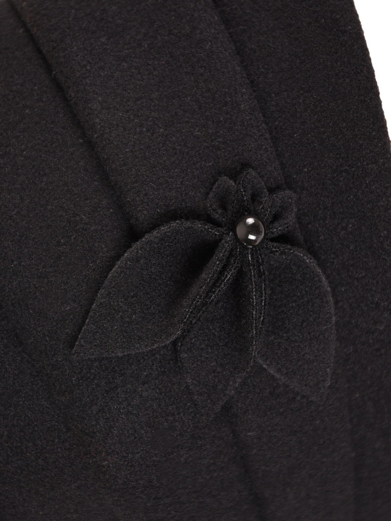 Czarny kapelusz zimowy damski cloche z krótkim rondem – regulacja obwodu i ciepła podszewka 42695