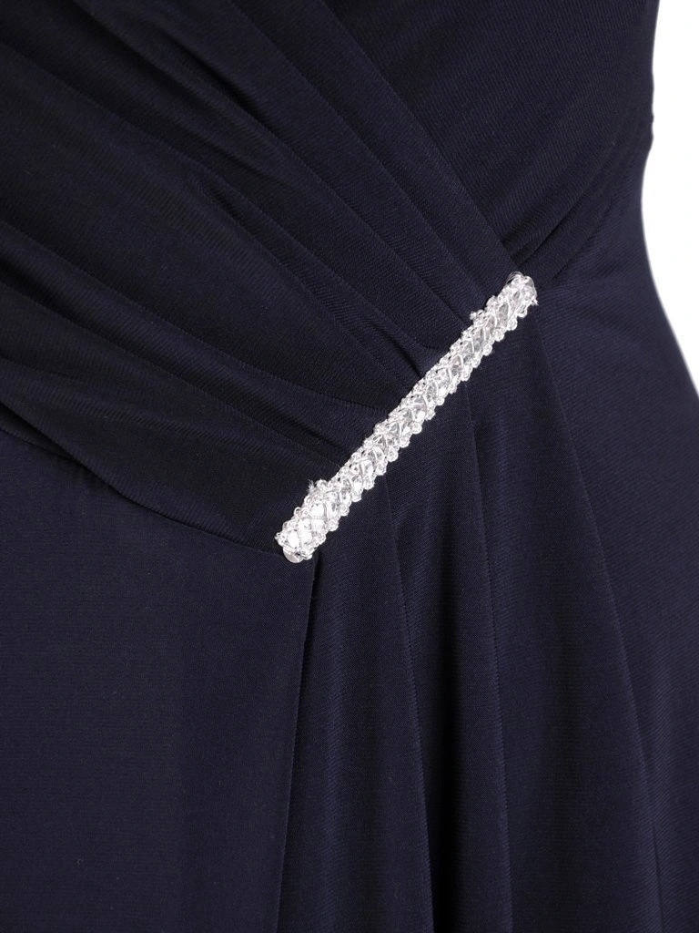 Granatowa sukienka wizytowa maxi rozkloszowana – kobiecy kopertowy dekolt z rozcięciem wysmuklający sylwetkę 27303