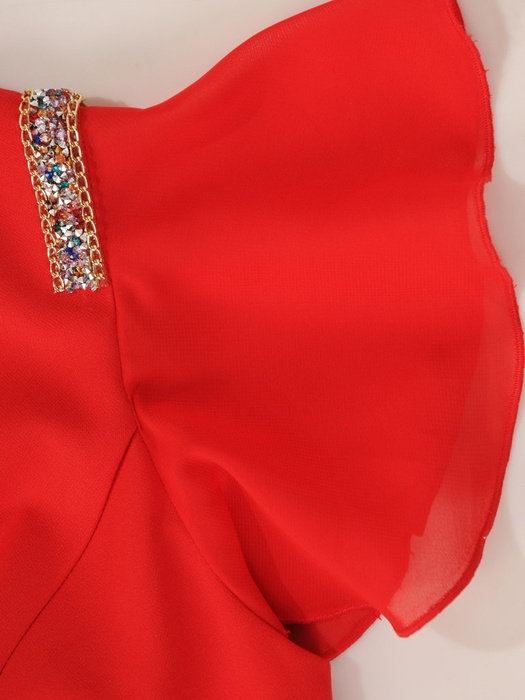 Czerwona, elegancka sukienka z ozdobnymi aplikacjami 30460