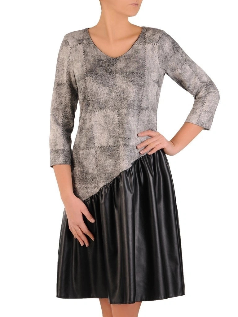 Czarna sukienka trapezowa midi, elegancka kreacja wizytowa – swobodny fason tuszujący biodra 28127