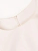 Letnia sukienka w chabrowe maki z krótkim rękawem – prosty fason delikatnie wysmuklający figurę 41496