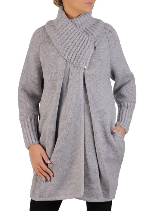 Wełniany sweter w nowoczesnym fasonie 27751